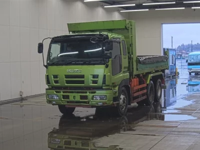 Isuzu GIGA