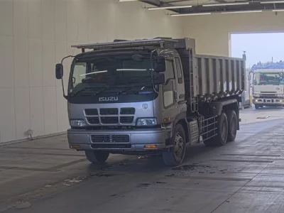 Isuzu GIGA