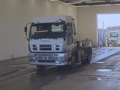 Isuzu GIGA