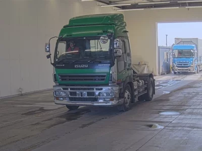 Isuzu GIGA