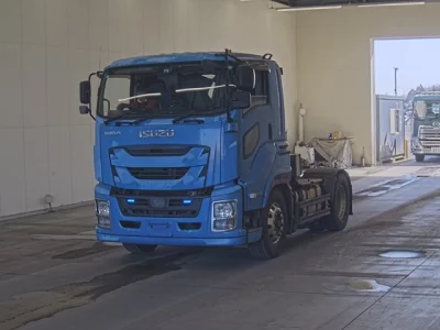 Isuzu GIGA