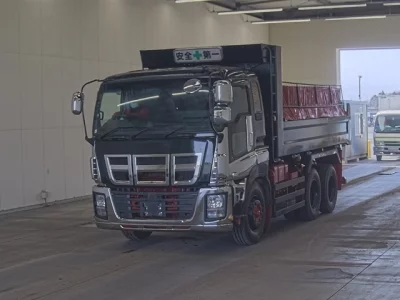 Isuzu GIGA