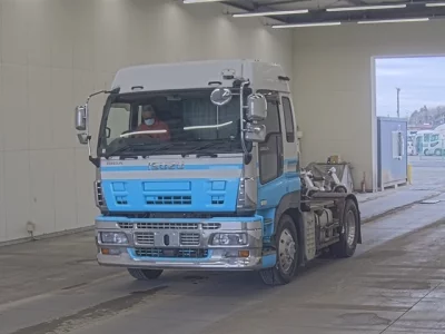 Isuzu GIGA