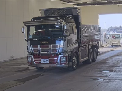 Isuzu GIGA