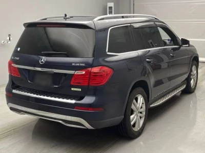 Mercedes-Benz GL CLASS