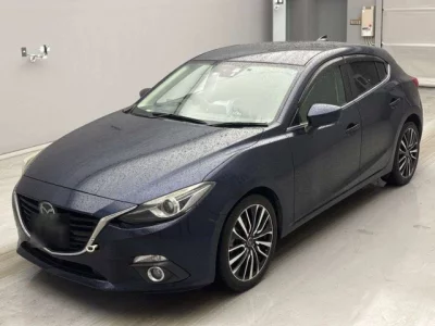 Mazda AXELA  с аукциона в Японии