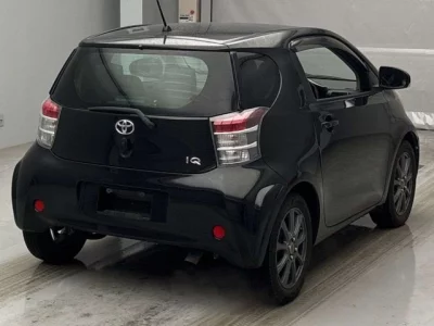 Toyota IQ