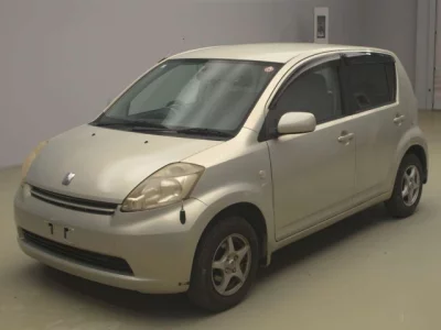 Toyota PASSO  с аукциона в Японии
