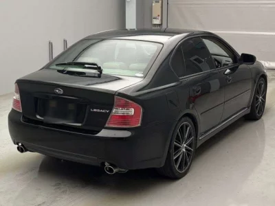 Subaru LEGACY B4
