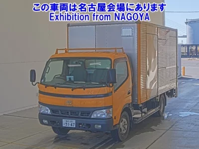 Toyota DYNA  с аукциона в Японии