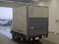 Toyota DYNA лот № 1231 оценка R  с аукциона в Японии 1