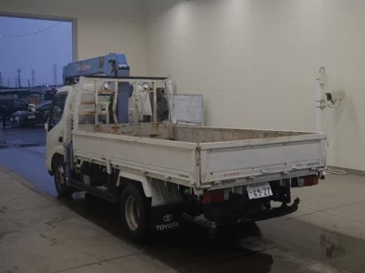 Toyota DYNA  с аукциона в Японии