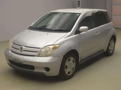 Toyota IST