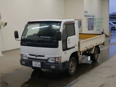 Nissan ATLAS  с аукциона в Японии