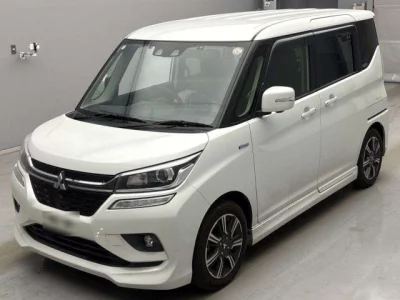 Mitsubishi DELICA D2