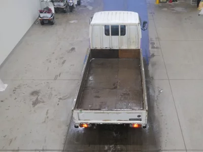 Mazda TITAN  с аукциона в Японии