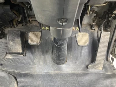 Mazda TITAN  с аукциона в Японии