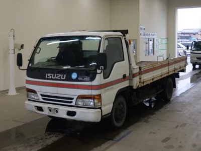 Isuzu ELF