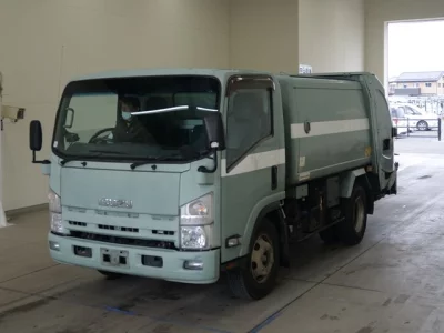 Isuzu ELF