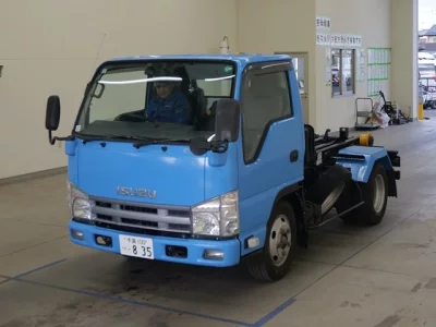 Isuzu ELF