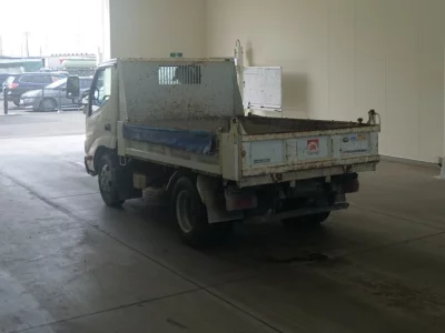 Hino DUTRO  с аукциона в Японии
