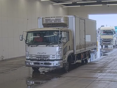 Isuzu FORWARD