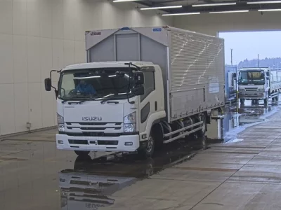 Isuzu FORWARD