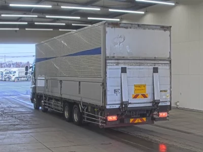 Hino PROFIA  с аукциона в Японии
