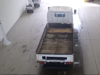 Hino DUTRO  с аукциона в Японии