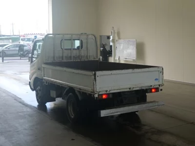 Hino DUTRO  с аукциона в Японии