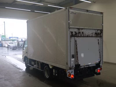 Hino DUTRO  с аукциона в Японии