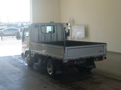 Mazda TITAN  с аукциона в Японии