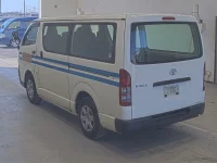 Toyota HIACE VAN лот № 20090 оценка 3.5  с аукциона в Японии 1