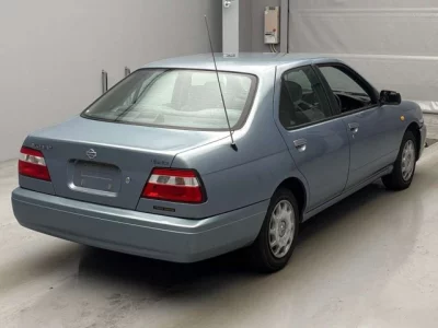Nissan BLUEBIRD