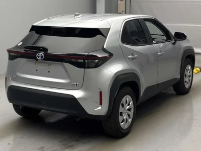 Toyota YARIS CROSS  с аукциона в Японии