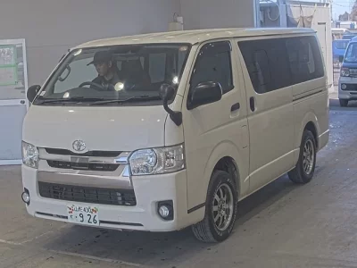 Toyota HiAce Van