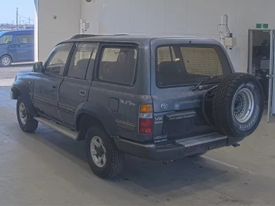 Toyota LAND CRUISER