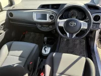 Toyota VITZ лот № 20072 оценка RA  с аукциона в Японии 3