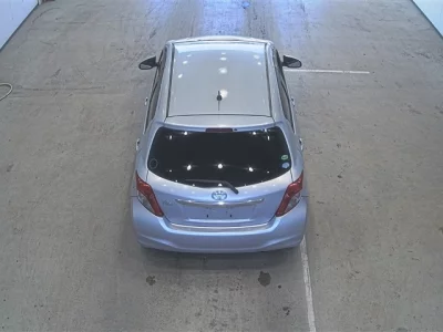 Toyota VITZ  с аукциона в Японии