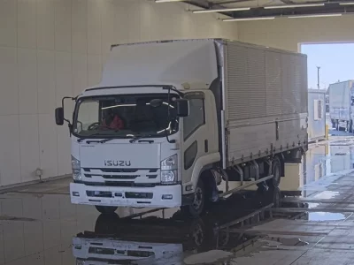 Isuzu FORWARD