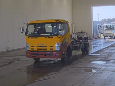 Isuzu FORWARD