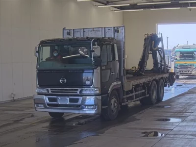 Hino TRUCK