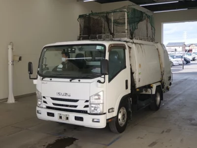 Isuzu ELF