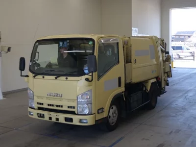 Isuzu ELF
