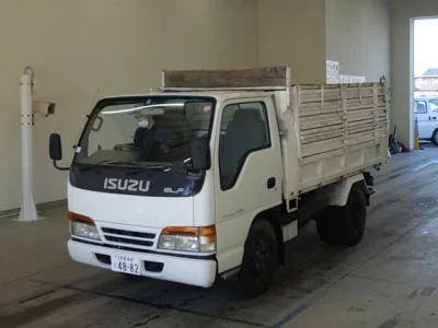 Isuzu ELF