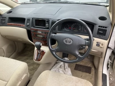 Toyota COROLLA SPACIO