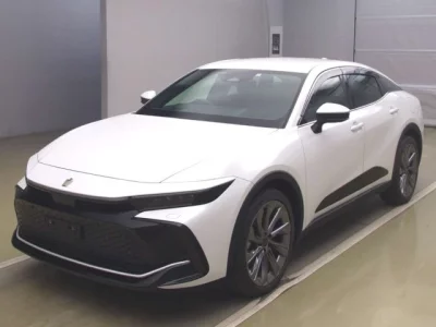 Toyota CROWN CROSSOVER