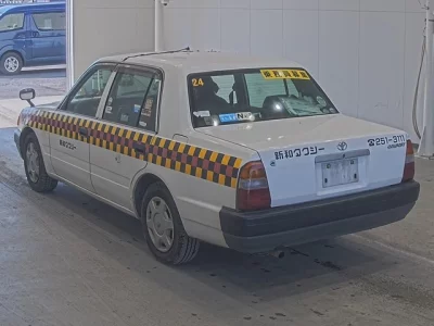 Toyota CROWN COMFORT