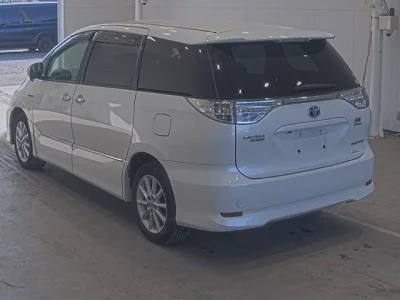 Toyota ESTIMA HYBRID