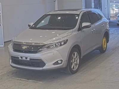 Toyota HARRIER  с аукциона в Японии